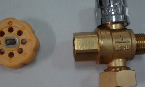 磁性鎖閉閥沒有鑰匙怎樣才能打開啊